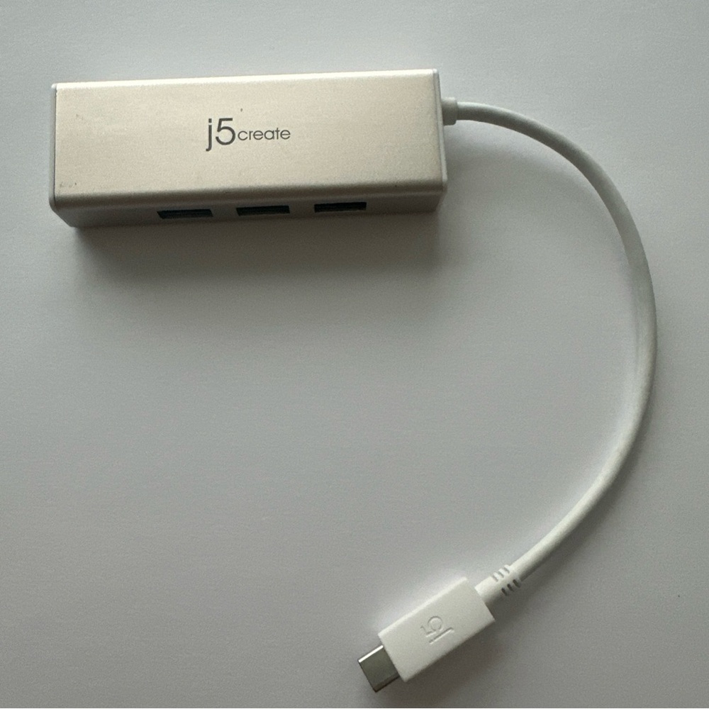 j5create 3.1 Type-C Port SD/Micro SD Card Reader JCH347Adapter Dongle USB C